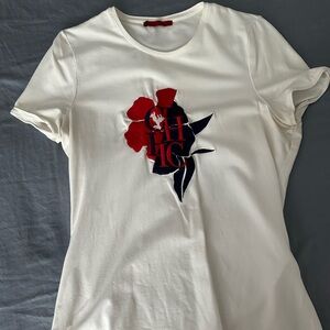 Large Carolina Herrera t shirt